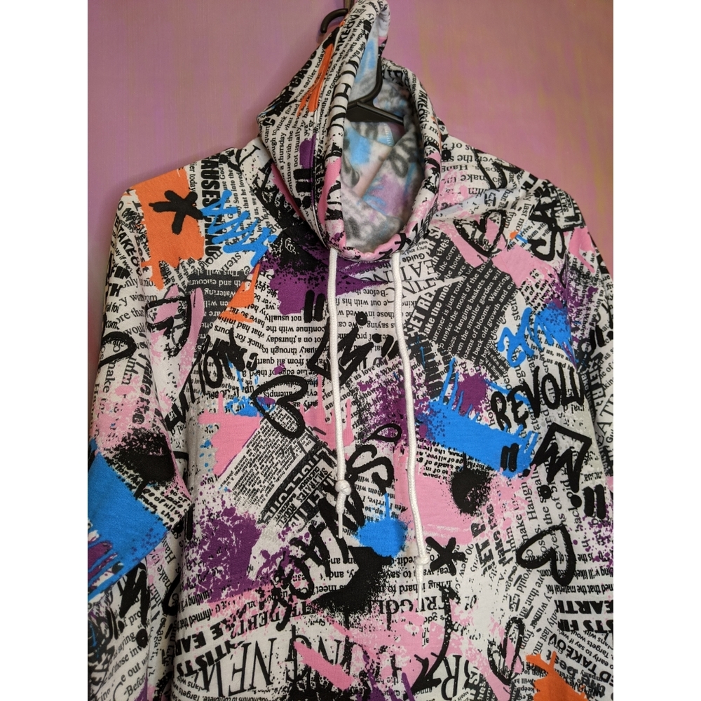 Graffiti multicolor newspaper print sweaterdress